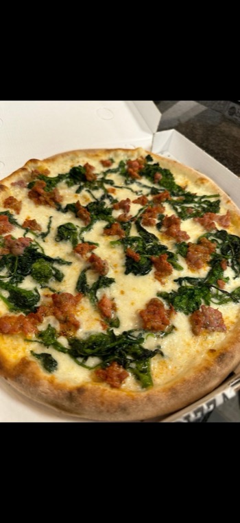 La Contadina: broccoli e salsiccia